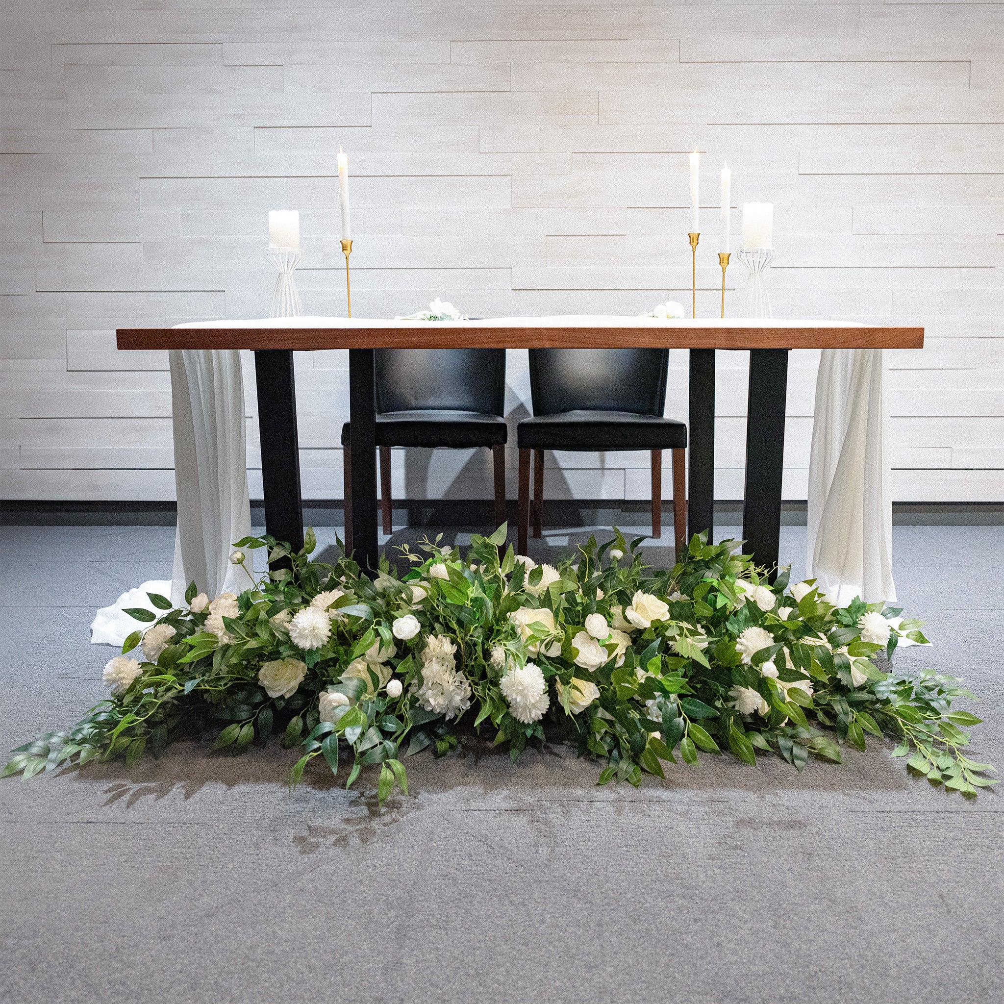 Ivory Dreams Large Arch Swag