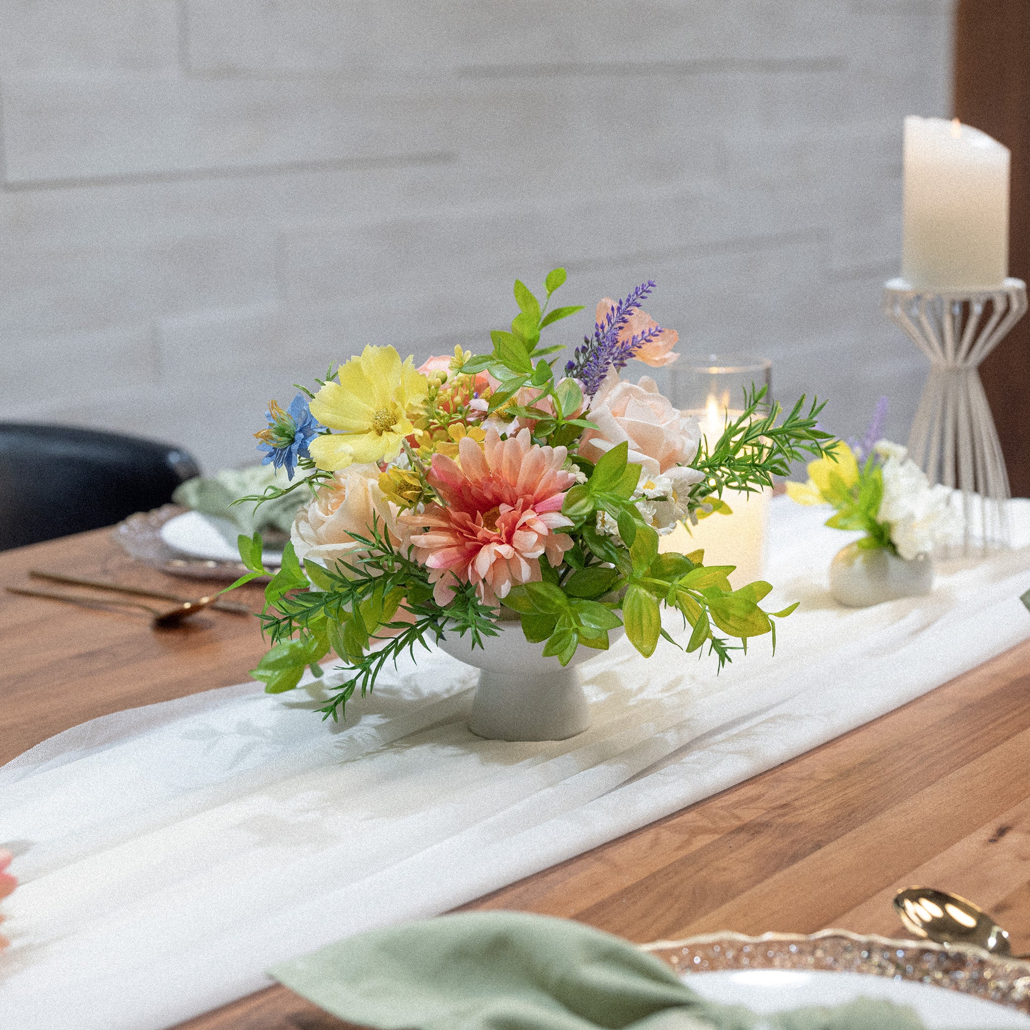 Wildest Dreams Table Centerpiece