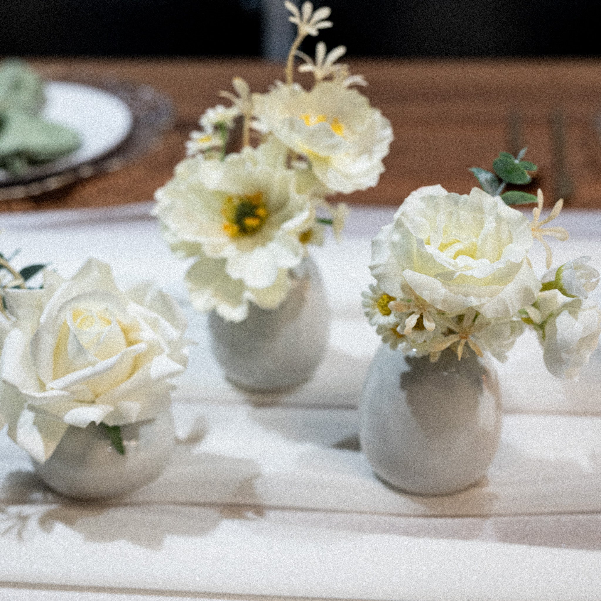 Ivory Dreams Mini Centerpiece