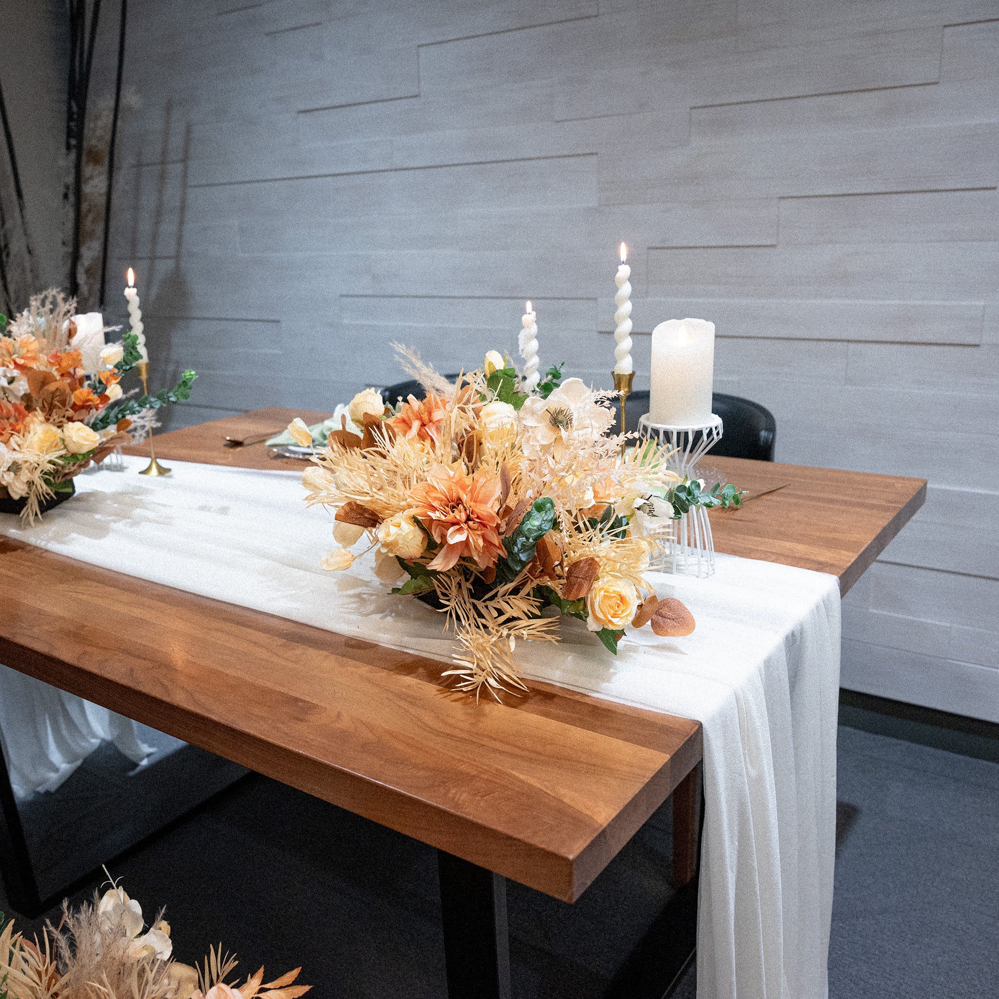 Rosy Sunset Sweetheart Table Three-Piece Set