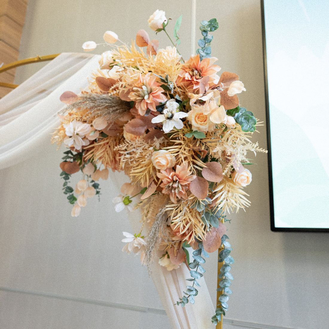 Rosy Sunset Arch Flowers Duo