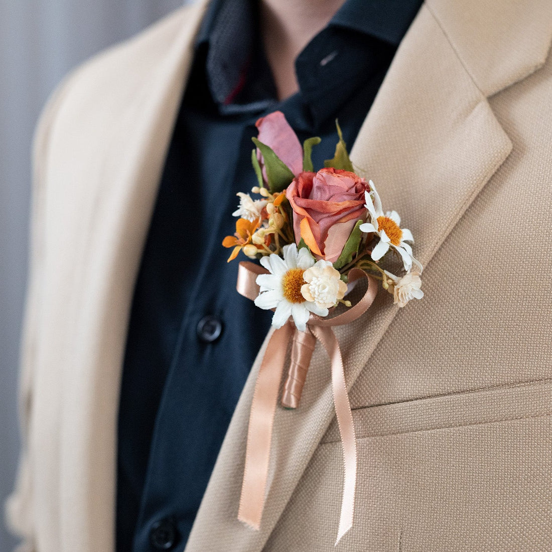 Blossom &amp; blush boutonniere