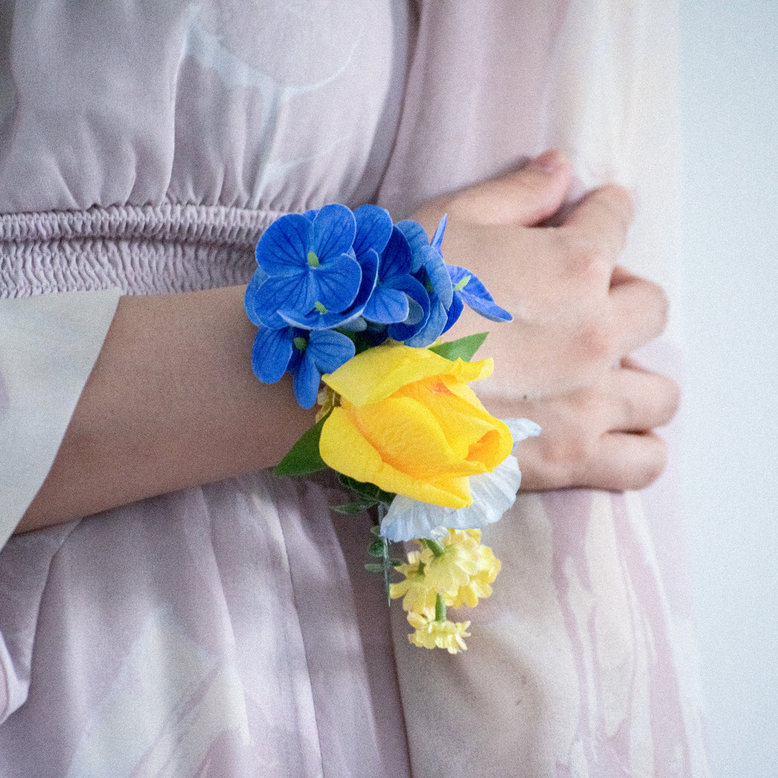 Seaside Breeze Corsage