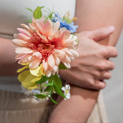 Wildest Dreams Corsage