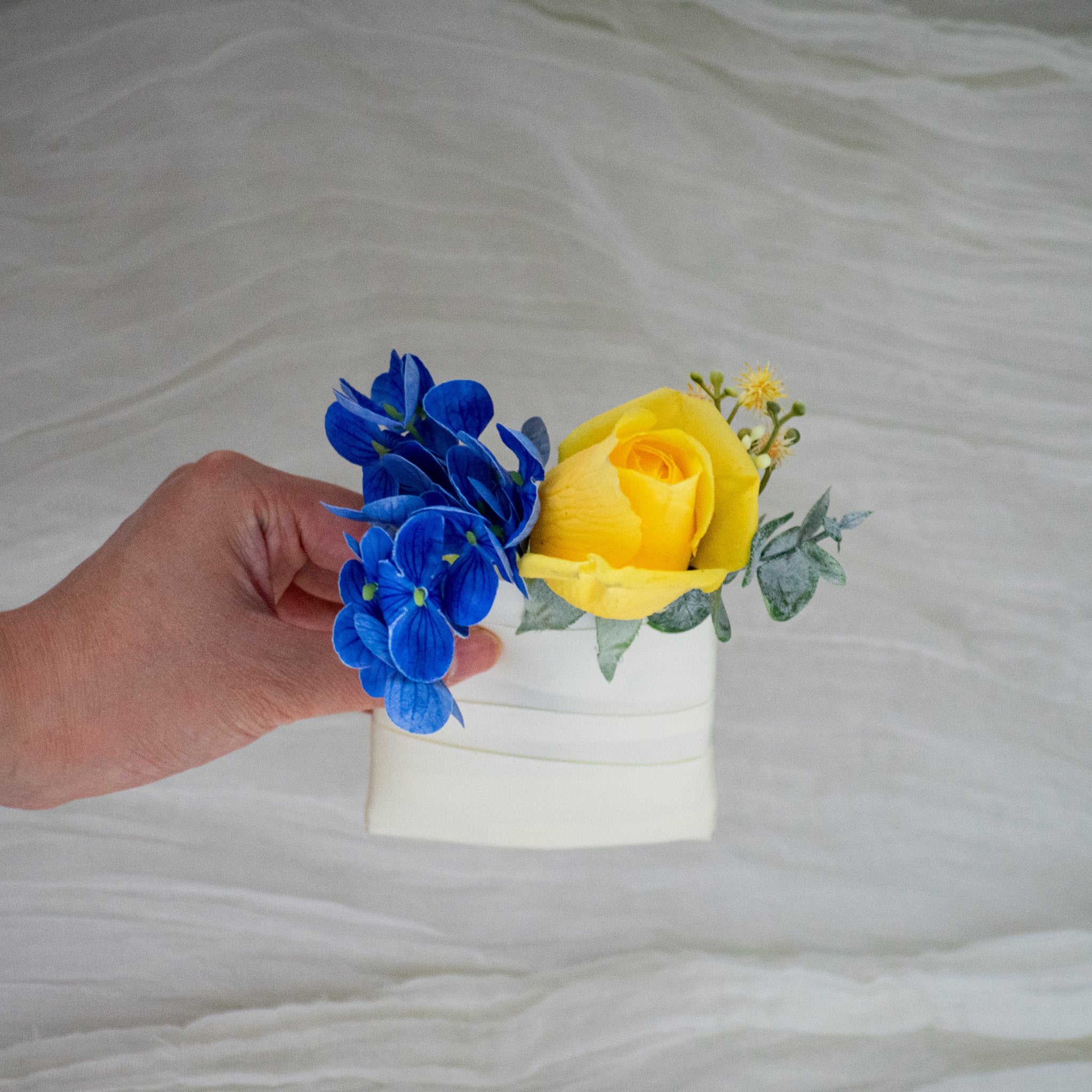 Seaside Breeze Groomsmen Boutonniere