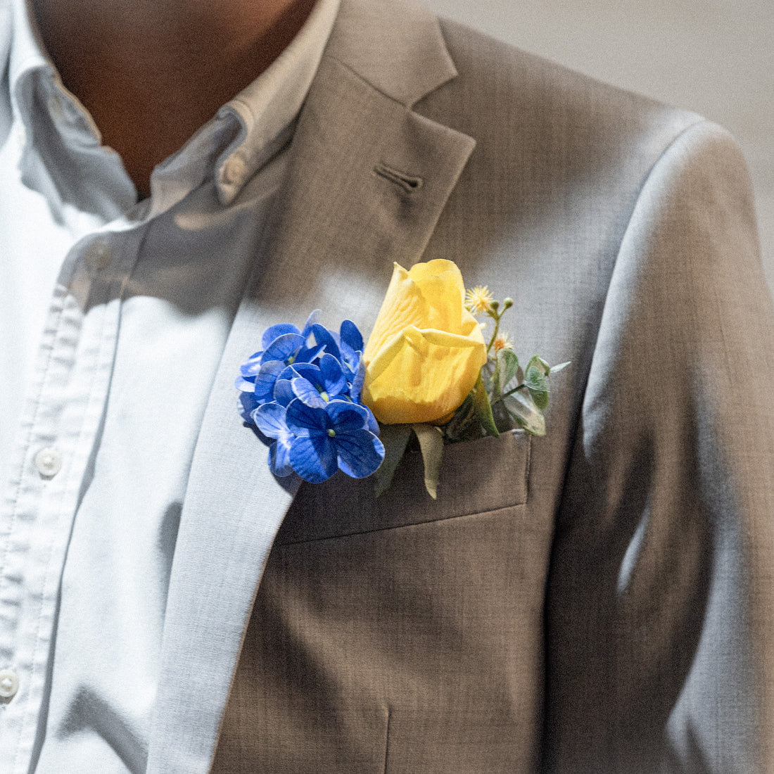 Seaside Breeze Groomsmen Boutonniere