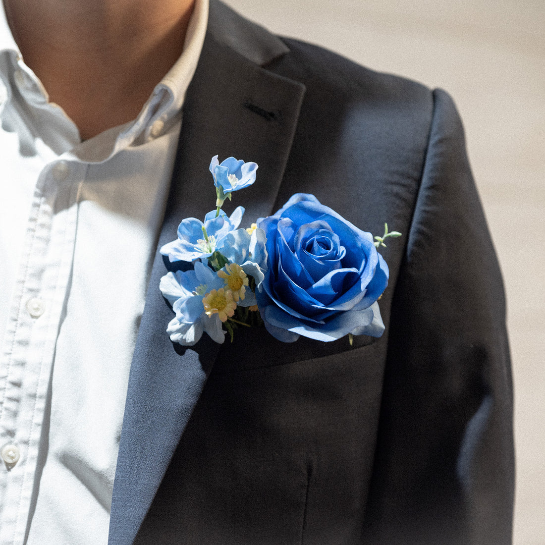 Seaside Breeze Groom’s Boutonniere