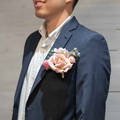 Plum Bliss Groom’s Boutonniere